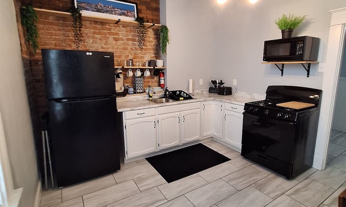 Ludlow Apartamento | Cozy 1-bedroom apartment in charming Ludlow with WiFi, AC