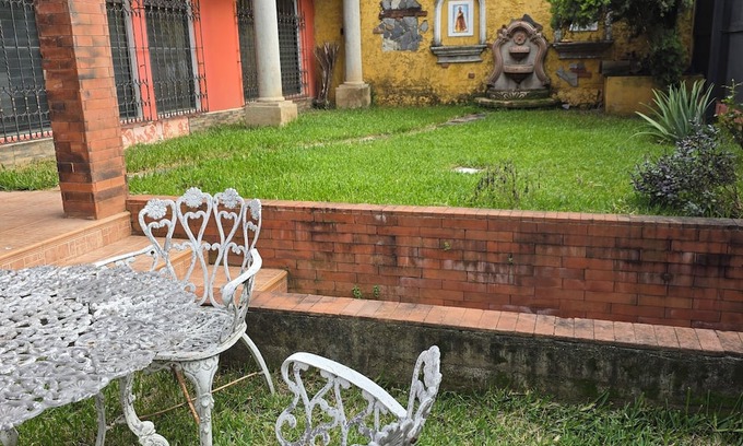 Zona 13 Casa | Marvelous bedroom at 3 minutes from the Guatemala City Airport