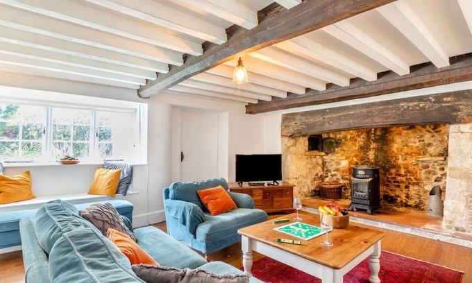 Eleighwater Casa | The Old Thatched Cottage