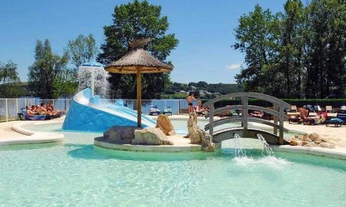 Canet-de-Salars Casa | Camping 4 étoiles - Parc aquatique - ccaaaba