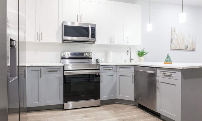 North Philadelphia East Apartamento | Philly Fairhill Apt 1 New 4BD