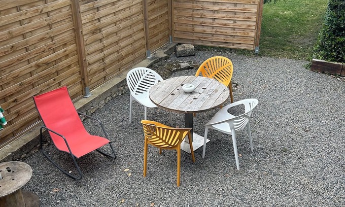 Argenton-sur-Creuse Casa | Vrbo Property