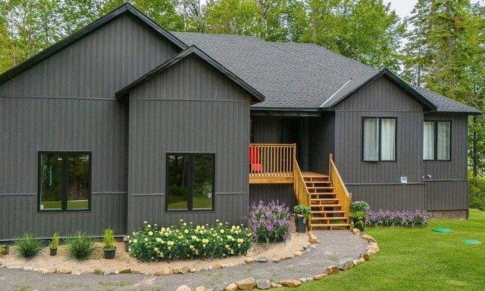 Highlands East Casa | An outdoor enthusiast's paradise