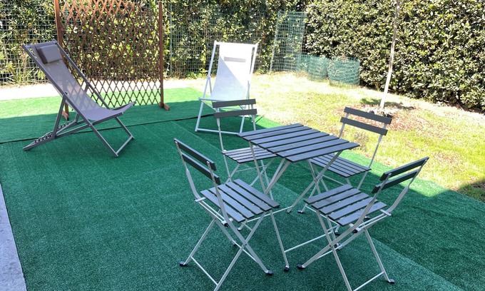 Tarquinia Apartamento | APARTMENT IN VILLA IN FRONT OF THE SEA