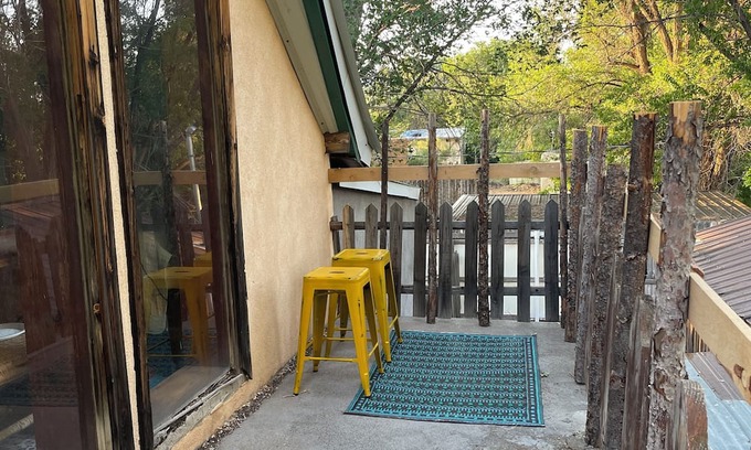 Taos Apartamento | Loft with views in scenic rural Taos, an easy drive to your next new memories