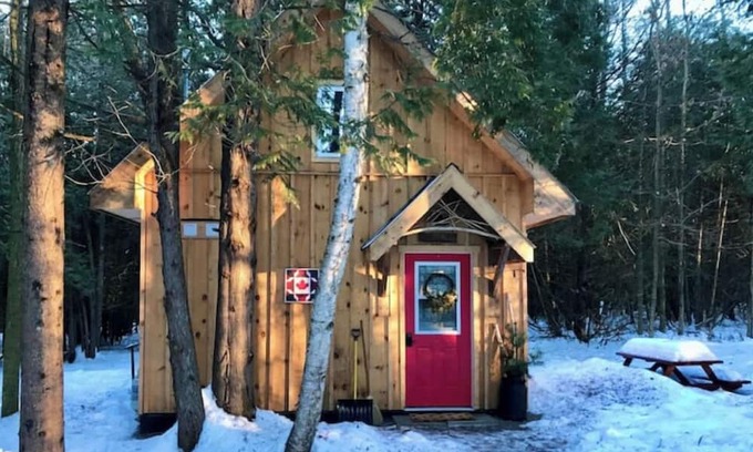 North Grenville Cabina | Cabin in the Forest