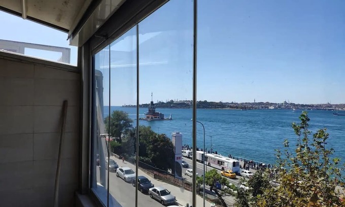 Uskudar Apartamento | Cozy 2-bedroom apartment with Stunning Sea Views in enchanting Üsküdar, İstanbul