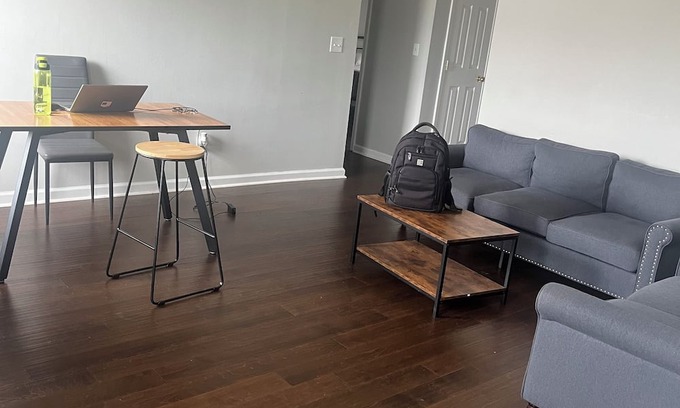 Smyrna Casa | Cozy 4-bedroom house in wonderful Smyrna with WiFi, AC