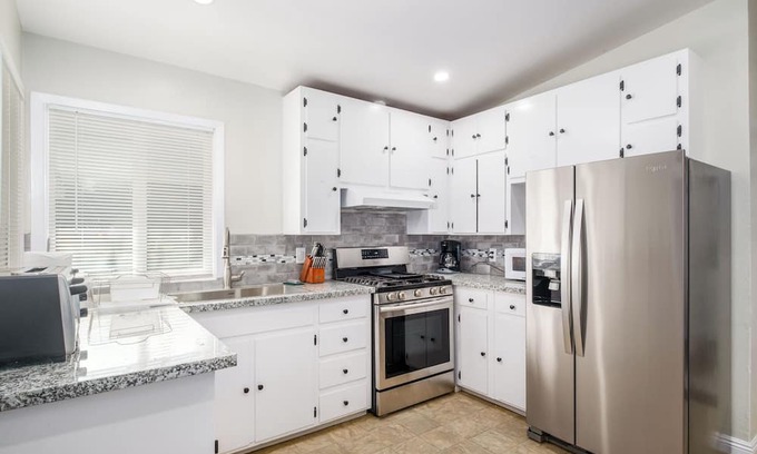 Fresno Casa | Simply, Great Value - Clean, Safe and Functional