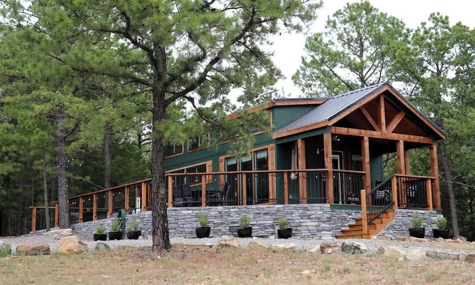 Clayton Cabina | New Tiny Home! Expansive Deck with Lake & Mtn Views!