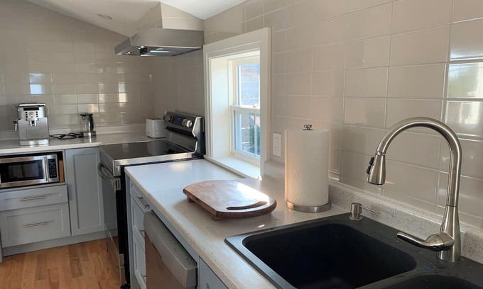 Darlings Lake Apartamento | New With a View