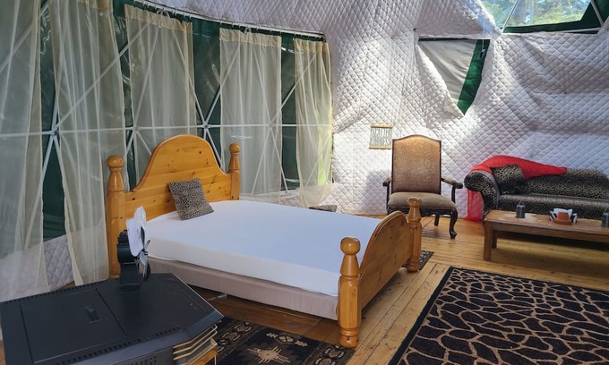 Clearwater County Cabina | Comfort camping at it's finest!