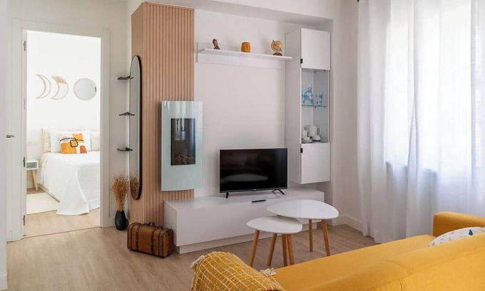 Figueras (Castropol) Apartamento | Wanderlust Estudio, in the heart of Ribadeo