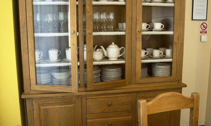 Villalmanzo Casa | Country House 'El Abrigaño' with Private Terrace, Private Garden and Wi-Fi