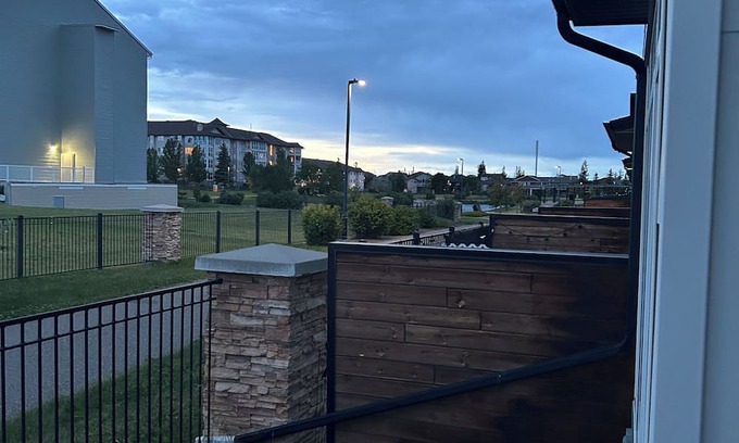Lethbridge Casa | Cozy, safe, quiet suite less than 5 mins away from Uni. of Lethbridge