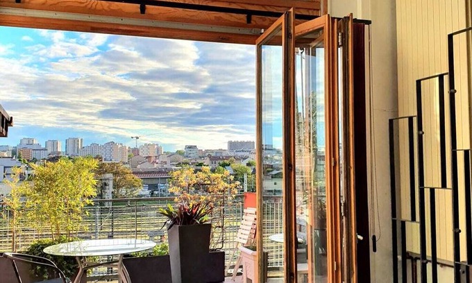 Ivry-port Apartamento | Atypical loft with large terrace 500m from Paris