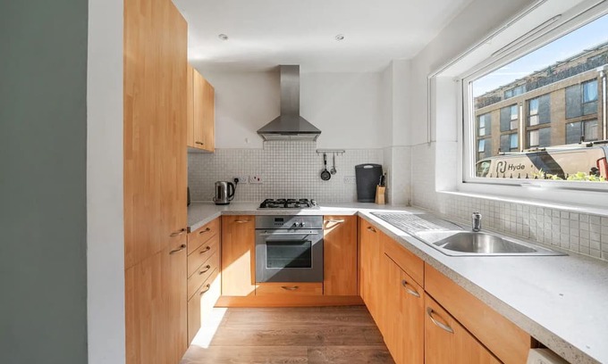 Southwark Apartamento | Clean, bright two bedroom flat located in fashionable Camberwell /Peckham