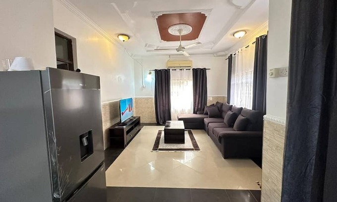 Dar es Salaam Casa | Unmatched Convenience: The Brownstone Provides Easy Access to Evrything You Need