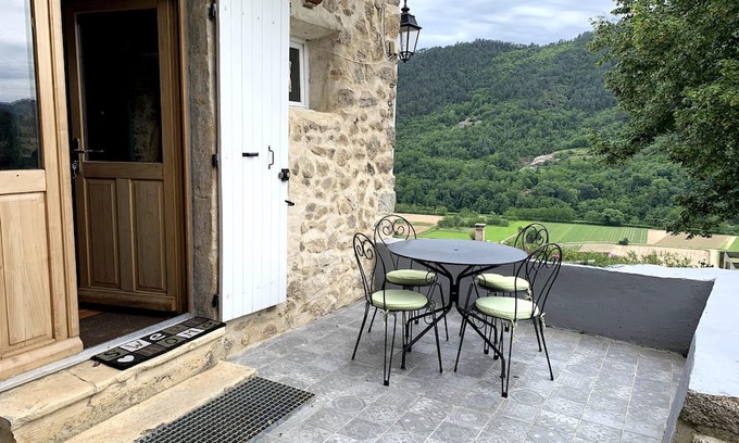 Duniere-sur-Eyrieux Casa | Vrbo Property