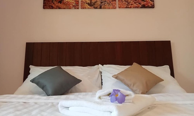 Ko Lanta Casa | Private Apartment at Co-working Space on Koh Lanta