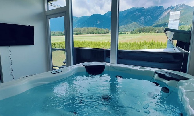 Schardorf Apartamento | Penthouse next to golf course, near RedBull Ring