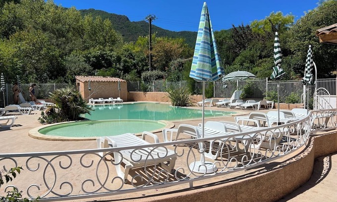 Gravieres Chalet De Esquí | Chalet Nature Avec Piscine
