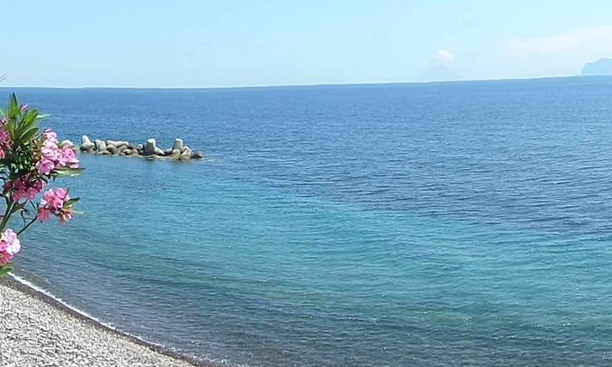 Santa Marina Salina Casa | House on the beach of Salina - Maestrale