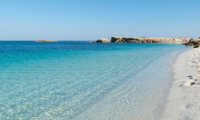 Cabras Apartamento | Apartment 'Casa Vacanze Francesco' with Private Terrace, Wi-Fi and Air Conditioning