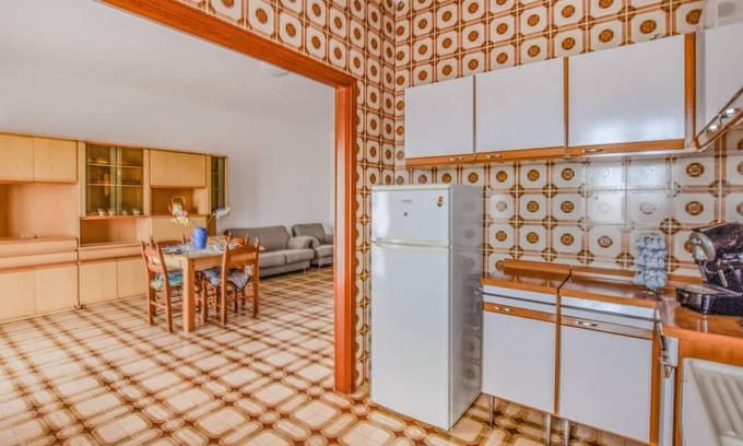 Calalunga-Pietragrande Apartamento | Pack your bags and look forward to relaxing days in this holiday apartment in Calabria.