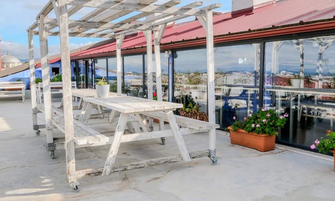 Urla Apartamento | Tranquil Flat w Balcony in a Lux Complex in Urla