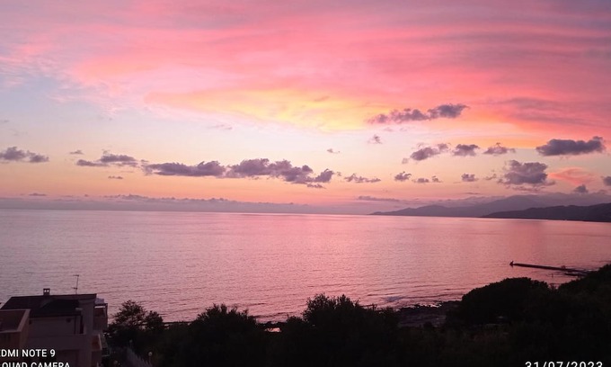 Palinuro Apartamento | Attic in park with access to the sea