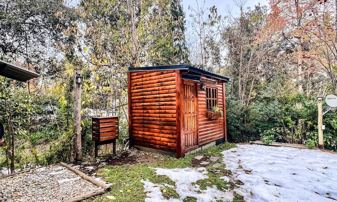 San Carlos de Bariloche Cabina | Charming cabin, steps from Lake Nahuel Huapi