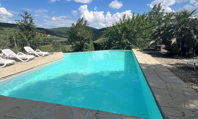 Pieve a Presciano Casa | Casa Intera in Pietra in Toscana