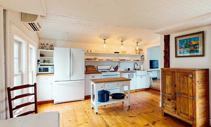 South Bristol Casa | Rustic Cabin with Serene Family-Friendly Amenities