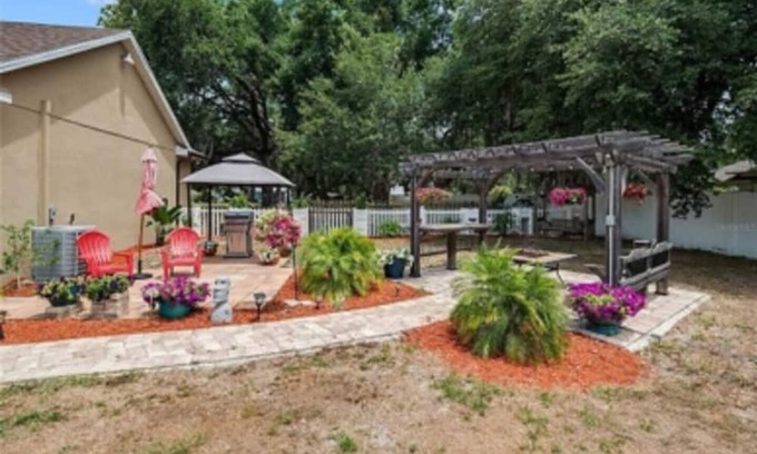 Campbell Casa | Gated Residence near Disney w/hot tub- Boats & RV' are welcome