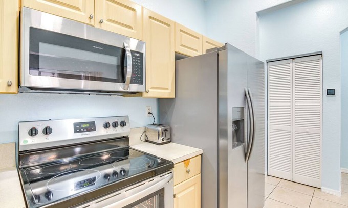 Princeton Condominio | Central Homestead Getaway: 4 Mi to Public Marina!