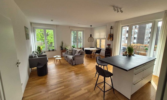 Wittenau Apartamento | New building! In 15 minutes in the city center
