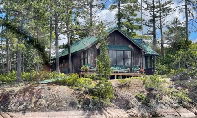 St. Petersburg - Clearwater Cabina | Nature's Paradise on Your Own Private Island on West Grand Lake Stream, Maine