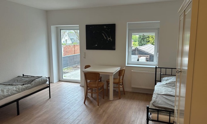 Alsdorf Apartamento | Diese Unterkunft Befindet Sich Über Einem Restaurant und Wurde 2024 Kernsaniert