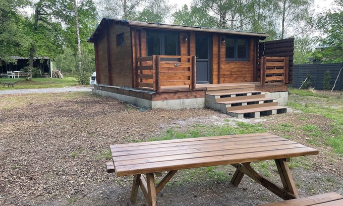 Parigne-lʼEveque Chalet De Esquí | Chalet 4 Personnes sur un Terrain de 16 000 m2 Arboré