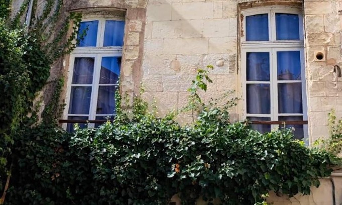 Chateau-Thierry Apartamento | Homerez - Beautiful studio for 2 ppl. at Château-Thierry