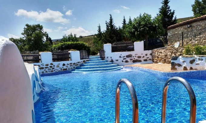 La Torre d'En Besora Casa | Holiday Home 'Moli Colomer' with Mountain View, Shared Pool and Private Terrace