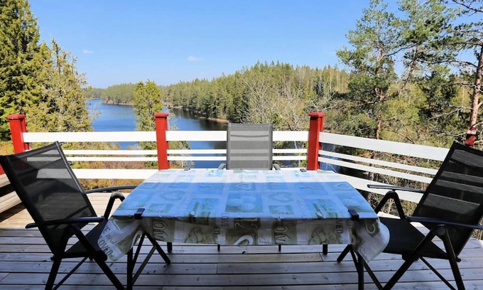 Tived Apartamento | Holiday home by the lake