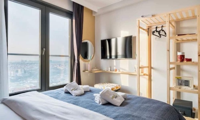 Kagithane Apartamento | Zen - 1BD Apt w/ City Views & Balcony