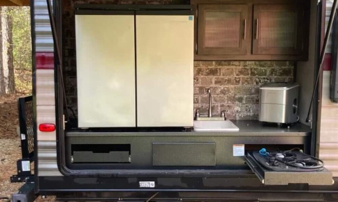 Goodsprings Casa | 2019 Forest River RV Cherokee Grey Wolf 29TE