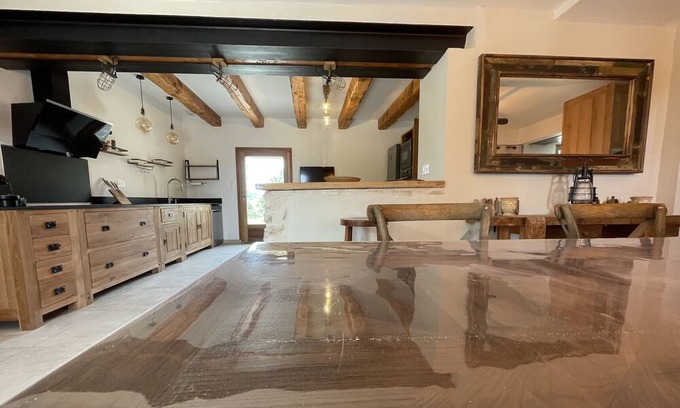Bagard Otro | Vrbo Property