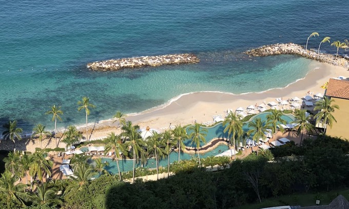 South Shore Hotel Area Complejo | Garza Blanca: The Grand Penthouse Suite. New Years