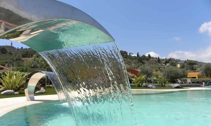 Poggi Apartamento | Holiday apartment with pool and sun loungers