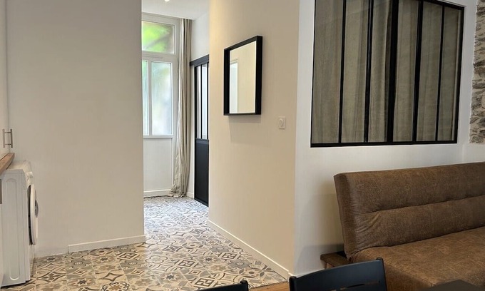 Decre-Cathedrale Apartamento | Pretty atypical nest with garden