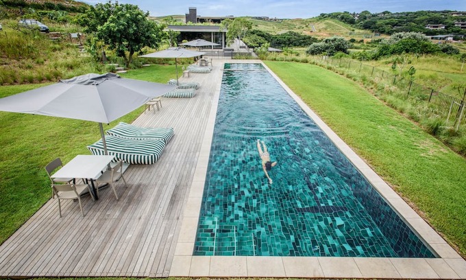 Salt Rock Apartamento | Zululami Luxury Studio Apt